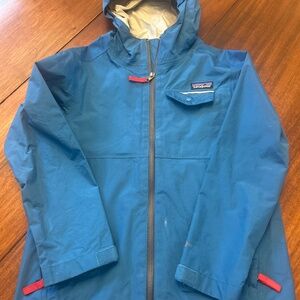 Patagonia boy’s raincoat